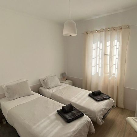 Espirito Azul Guest House - Rooms To Rent, 2 Minutes Walking From The Beach, Marina And Our Dive Center Vila Franca do Campo Exterior foto